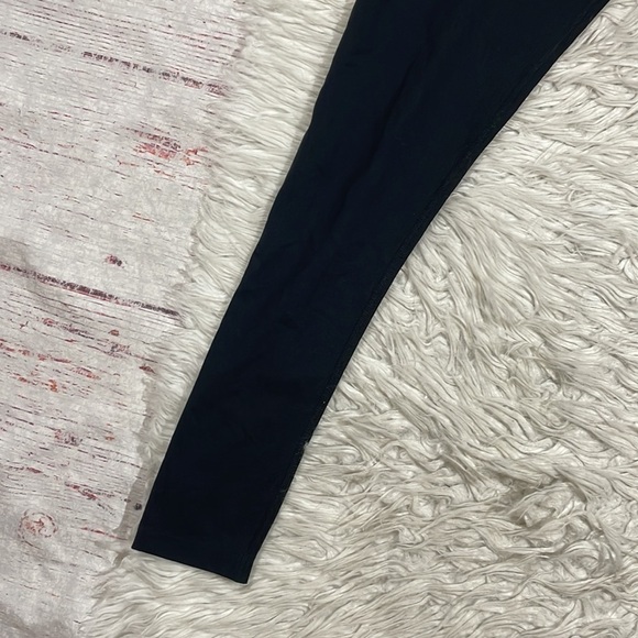 Seraphine Black Maternity Activewear & Yoga Power Leggings - Picture 10 of 11